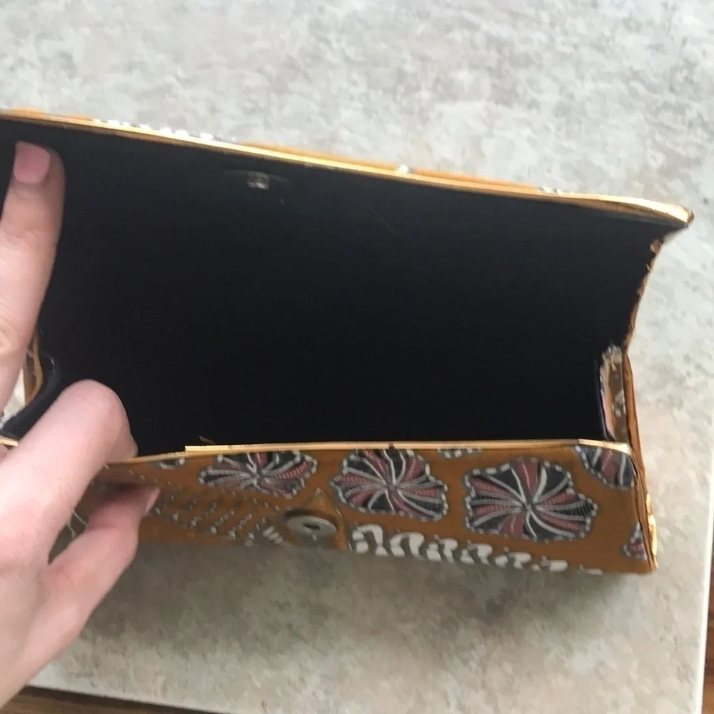 Handmade fabric clutch